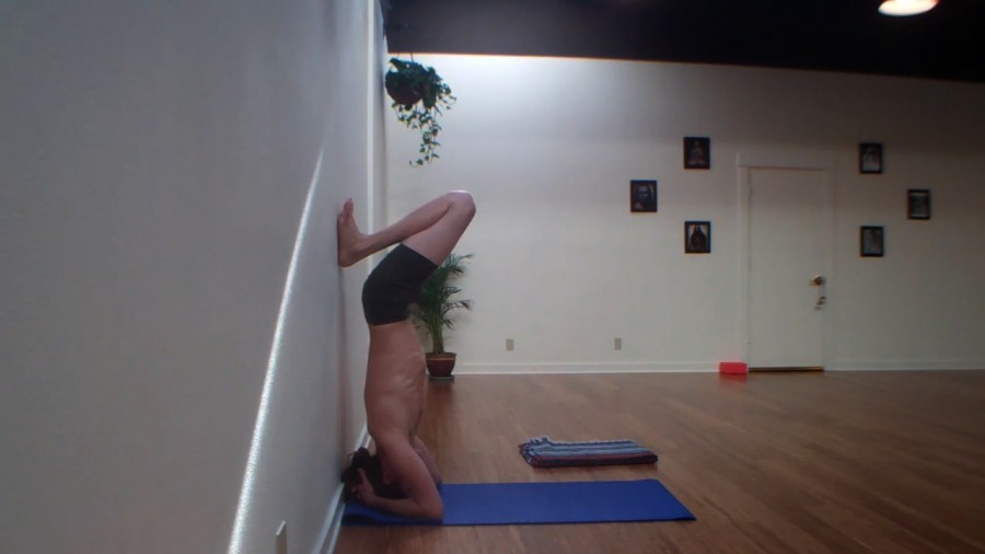Yoga headstand